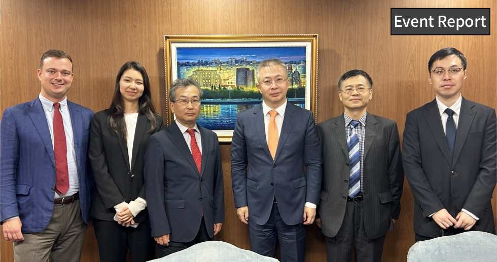 Roundtable Discussion with a Minister from the Chinese Embassy